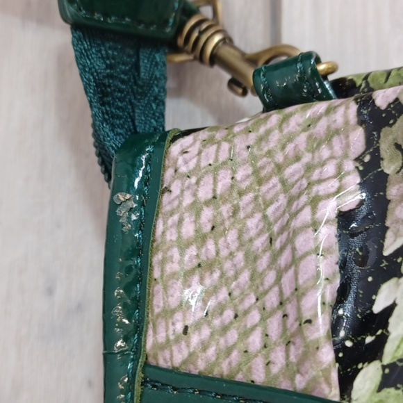 Sharif 2 Crossbody Bags & Reusable Tote - Picture 8 of 14